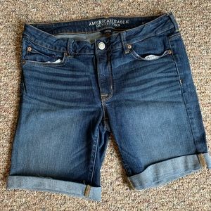 AE Shorts size 12